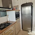 Face 5 Pers Wi-fi Parking Linge De Maison Gratuit 1chambre Parentale 1cabine Lits Superposes 1 Canape Lit Arcachon