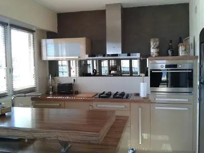 Face 5 Pers Wi-fi Parking Linge De Maison Gratuit 1chambre Parentale 1cabine Lits Superposes 1 Canape Lit Apartamento