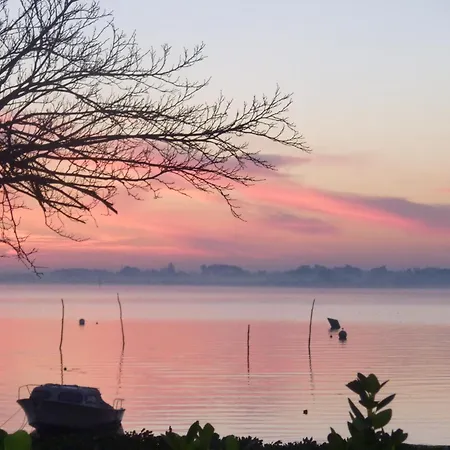 Face 5 Pers Wi-fi Parking Linge De Maison Gratuit 1chambre Parentale 1cabine Lits Superposes 1 Canape Lit * Arcachon