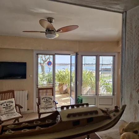 Lägenhet Face 5 Pers Wi-fi Parking Linge De Maison Gratuit 1chambre Parentale 1cabine Lits Superposes 1 Canape Lit