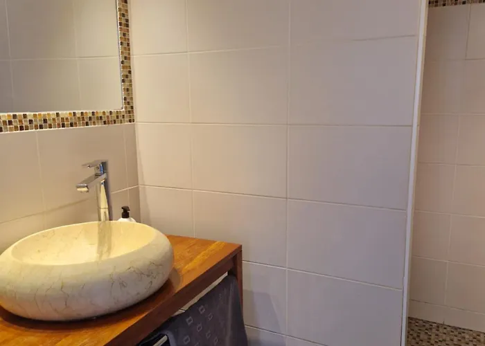 Lägenhet Face 5 Pers Wi-fi Parking Linge De Maison Gratuit 1chambre Parentale 1cabine Lits Superposes 1 Canape Lit Arcachon