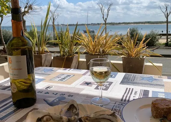 Lägenhet Face 5 Pers Wi-fi Parking Linge De Maison Gratuit 1chambre Parentale 1cabine Lits Superposes 1 Canape Lit