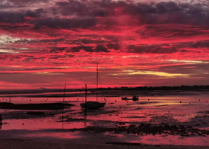 Lägenhet Face 5 Pers Wi-fi Parking Linge De Maison Gratuit 1chambre Parentale 1cabine Lits Superposes 1 Canape Lit Arcachon